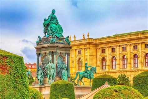 The Complete Vienna Vacation Travel Guide | Zen TripStar