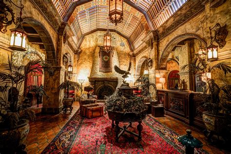 Hollywood Studios: Tower of Terror / Lobby | Instagram | r/D… | Flickr