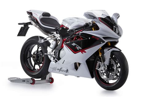 2016 MV Agusta F4 RR Review