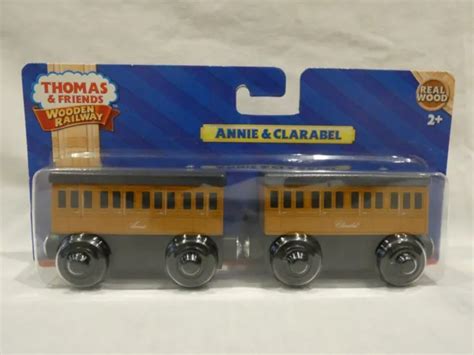 THOMAS AND FRIENDS Wooden Railway Annie and Clarabel Y4422 Fisher Price 2013 New £49.00 ...