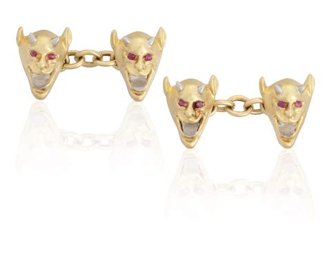 GOLD NOVELTY CUFFLINKS, | Christie’s