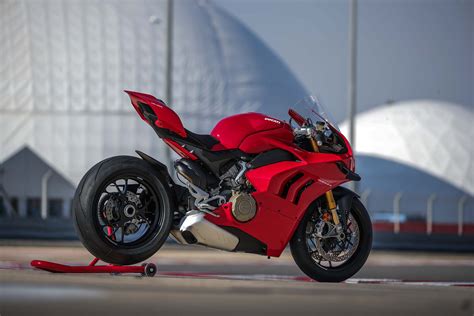 Mega Gallery: Ducati Panigale V4 S Circa 2020 at Bahrain - Asphalt & Rubber