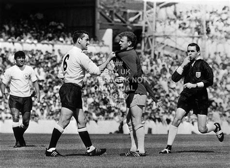 ICONIC DAVE MACKAY BILLY BREMNER PHOTO CHOOSE SIZE TOTTENHAM SPURS LEEDS UNITED | Leeds United ...