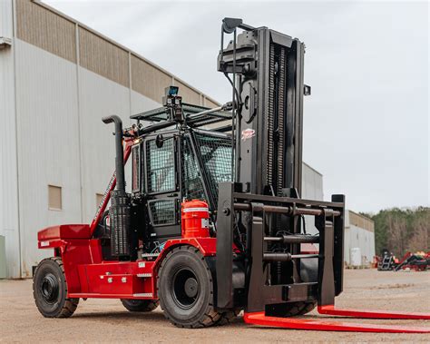 XH-350L | 48-in. LC Pneumatic Tire Forklifts | Taylor®