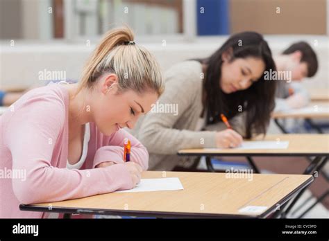 Exam hall hi-res stock photography and images - Alamy