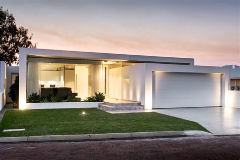 Single Story Modern House Plans Single Story Flat Roof Design - canvas ...