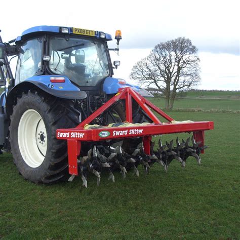 Tractor-mounted soil aerator - Tractor-mounted soil aerator - Opico Limited - fixed / folding