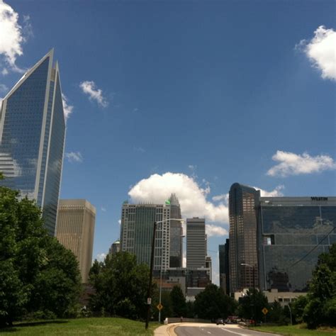 uptown, Charlotte, NC | Favorite places, Seattle skyline, Skyline