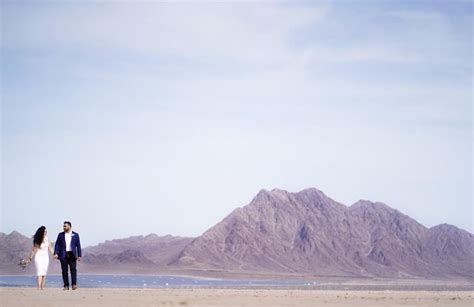 Lovers In Vegas: The Little Vegas Chapel Has A New Desert Elopement For You