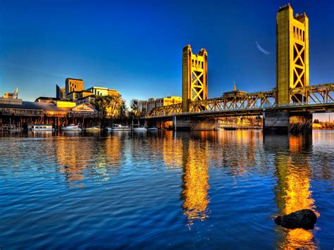 Sacramento River at Tower Bridge, Sacramento, California | Sacramento river, Sacramento bridge ...