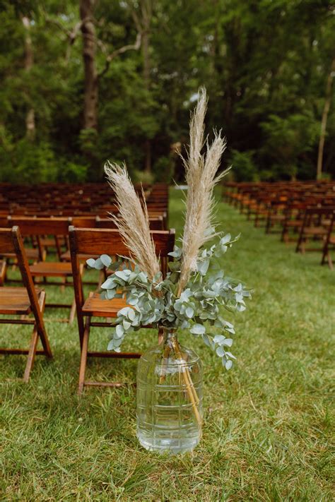 A soft summer Pampas grass wedding