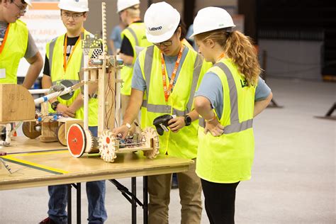 BGSU hosts Ohio’s only BEST Robotics competition