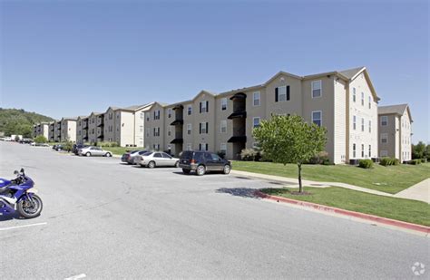 Mountain View Apartments - Fayetteville, AR | Apartment Finder