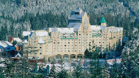 Fairmont Chateau Whistler features 'Ultimate Whistler Ski Experience ...