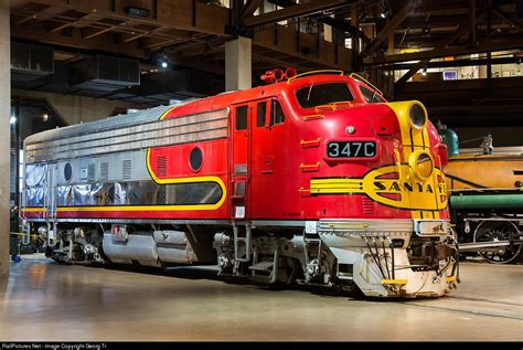 RailPictures.Net Photo: 347 C Atchison, Topeka & Santa Fe (ATSF) EMD F7(A) at Sacramento ...