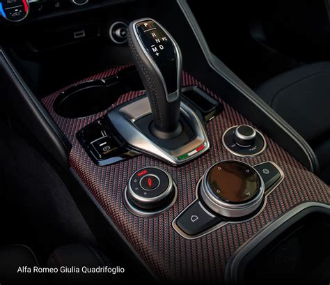 Experience The Luxurious Interior Of The Alfa Romeo Giulia | Bomnin ...