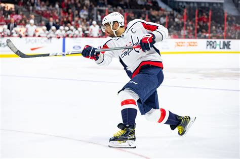 Washington Capitals: Predicting when Alex Ovechkin hits 700 goals