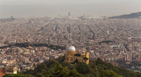 Gaze at the stars from the Fabra Observatory - ShBarcelona