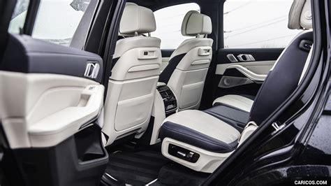 2019 BMW X7 M50d (UK-Spec) - Interior, Rear Seats | HD Wallpaper #50