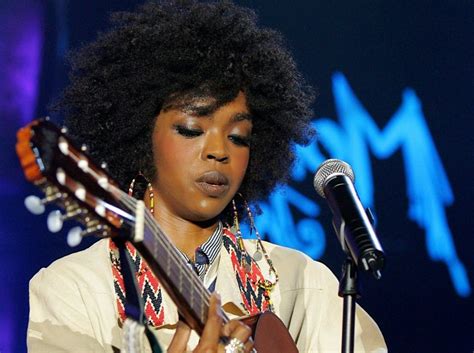 10 Best Lauryn Hill Songs of All Time - Singersroom.com