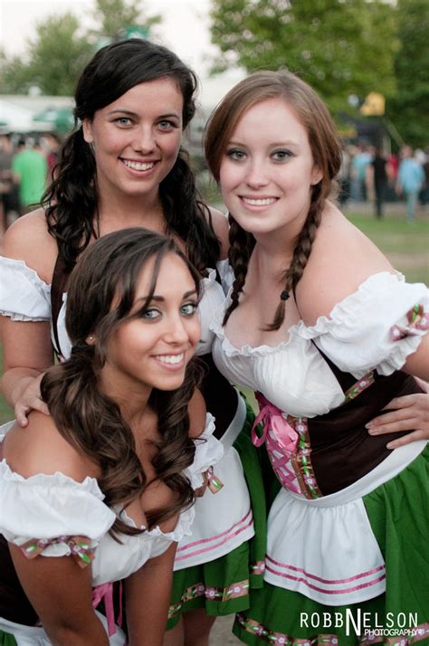 Bavarian Beer Girls by robb-nelson on DeviantArt