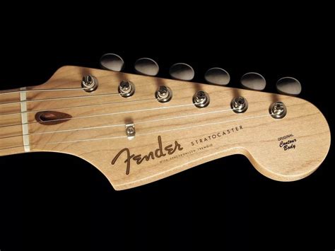 Eric Clapton Antigua 10th Anniversary Crossroads Stratocaster - FUZZFACED