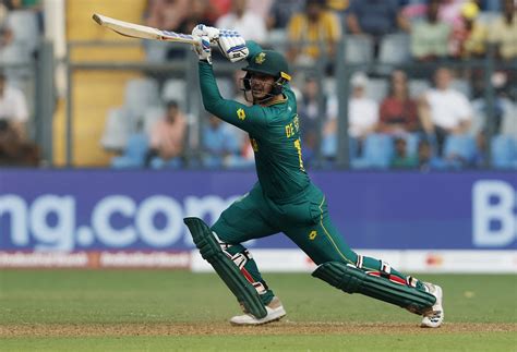 De Kock leads batting carnage as South Africa trounce Bangladesh | Reuters