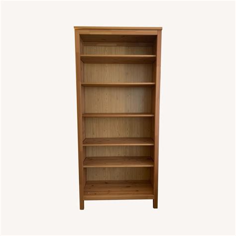 IKEA Hemnes Bookcase - AptDeco