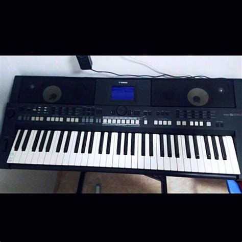 Yamaha PSR-S650, Hobbies & Toys, Music & Media, Musical Instruments on ...