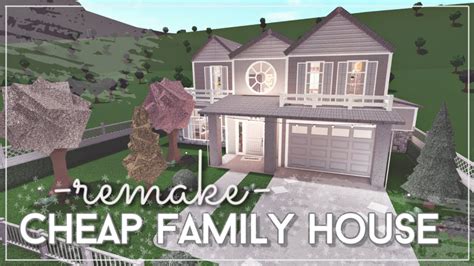 BLOXBURG || Cheap family house (REMAKE) - YouTube