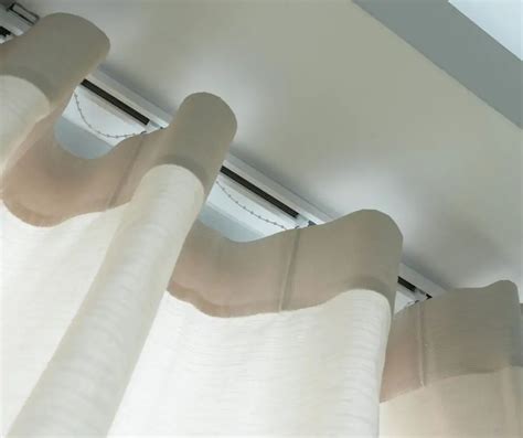 How To Hang Curtains From A Ceiling [5 Steps] - Home Bliss HQ