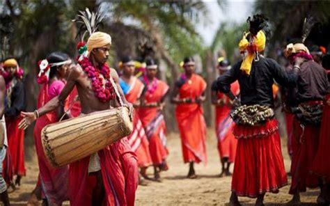 Raut Nacha Folk Dance, History, Costume, Origin & Style