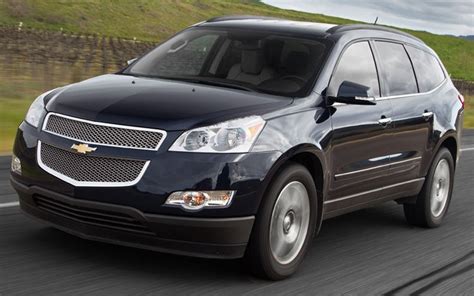 2011 Chevrolet Traverse LTZ First Test - Motor Trend