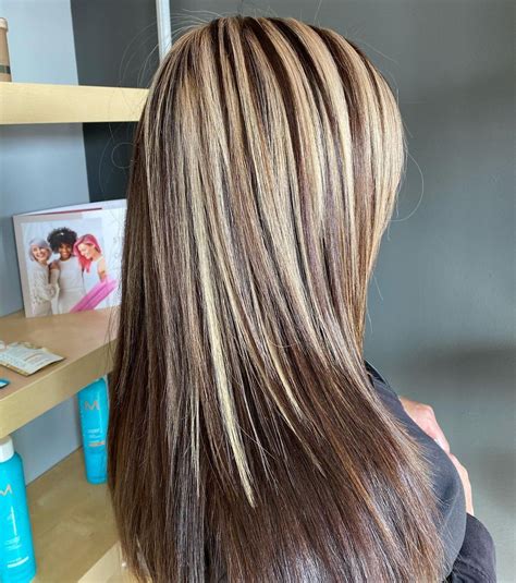 Straight Dark Brown Hair With Highlights