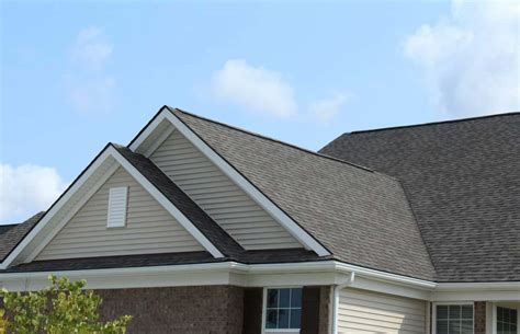 Asphalt Shingles Vs. Slate Roof Tiles | Which Is Better?