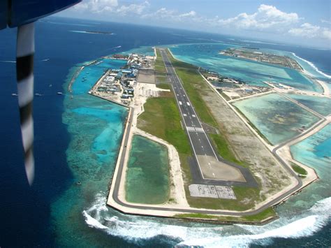 Hombre Ibrahim Nasir Aeropuerto Internacional, Hulhule, Maldivas Información Turística