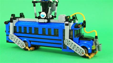 LEGO Fortnite Battle Bus | Custom Fortnite Battle Royale LEGO MOC ...