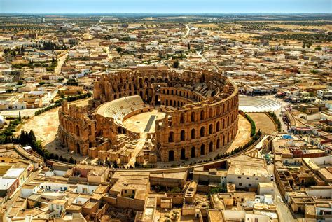 Amphitheatre of El Jem Tunisia : r/pics