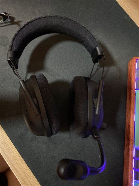 Razer blackshark v2 pro, Audio, Headphones & Headsets on Carousell