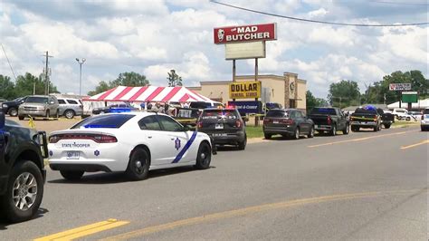 Arkansas grocery store shooting was 'completely random,' police say - ABC News