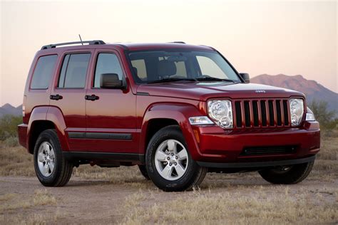 2010 Jeep Liberty - Information and photos - MOMENTcar