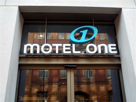 Motel One Manchester Piccadilly Hotel Review - STYLEetc.