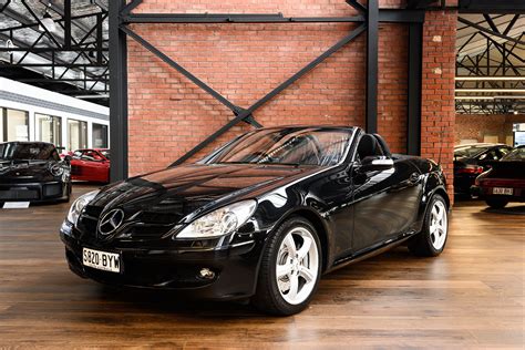 2006 Mercedes Benz SLK350 Roadster - Richmonds - Classic and Prestige Cars - Storage and Sales ...