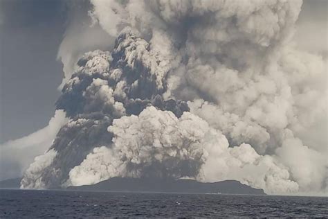 Hunga Tonga – Hunga Ha’apai Volcano Erupts in Tonga | The Scribe