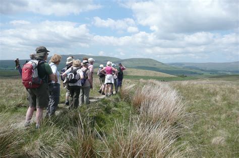 H T Fell Walking Club: Photographs from the Horton-in-Riblesdale Walk