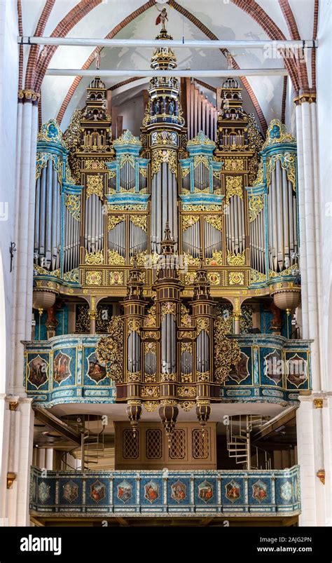 Riga, Latvia: Cathedral pipe organ (Dome Pipe Organ) is one of the ...