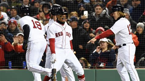 MLB Tuesday scores, highlights, live team updates, news: Red Sox blow ...