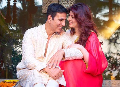 Akshay Kumar and Twinkle Khanna complete 22 years of marriage; share adorable post 22 ...