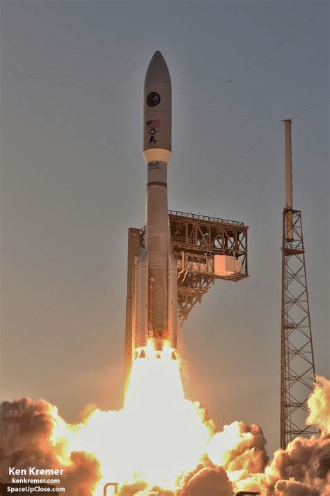 Space UpClose: Most Powerful ULA Atlas V Propels AF MilSat Duo to Orbit during Stunning Sunset ...