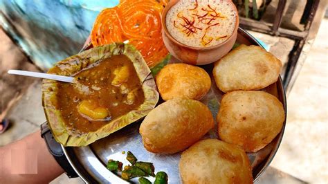 Top 10 Bihari Food on Train Recommendations by RailRecipe